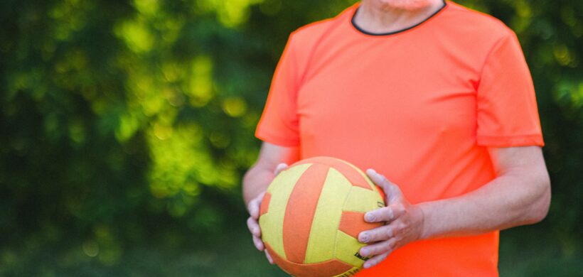 Programa de intervención del área de fisioterapia: acondicionamiento físico y acondicionamiento físico basado en la historia de vida de la personas con demencia