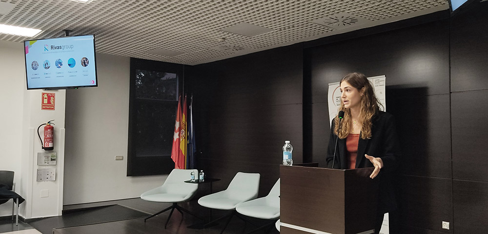 Laura Blanco Coloma durante su ponencia.